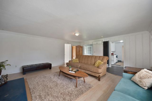 1811 Little Creek Rd, Auburn, CA 95602