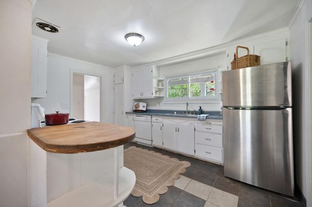 1811 Little Creek Rd, Auburn, CA 95602