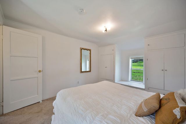 1811 Little Creek Rd, Auburn, CA 95602