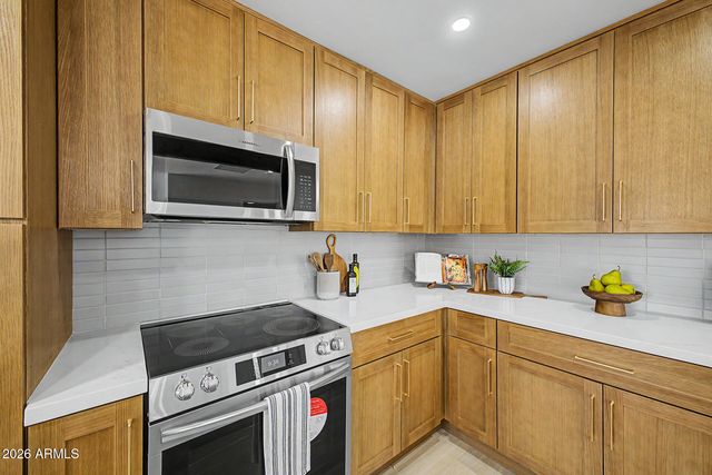 2238 W CATALINA Drive, Phoenix, AZ 85015