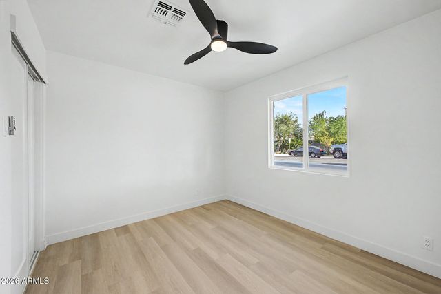 2238 W CATALINA Drive, Phoenix, AZ 85015