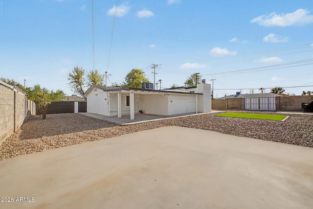 2238 W CATALINA Drive, Phoenix, AZ 85015