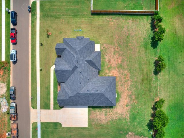 4604 SE 37th Street, Moore, OK 73160