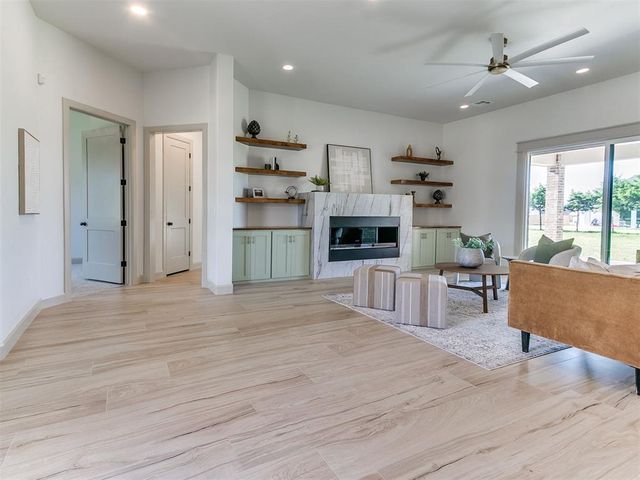4604 SE 37th Street, Moore, OK 73160