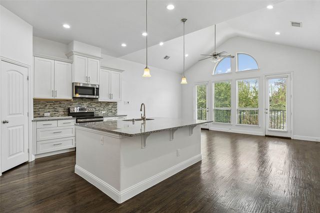 833 Rohan Drive, Richardson, TX 75081