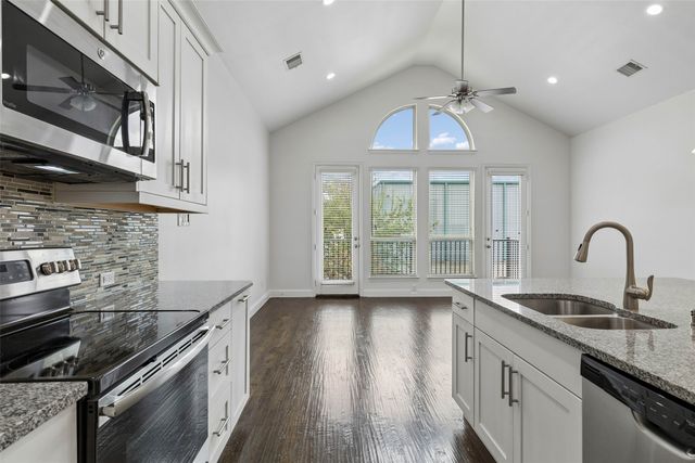 833 Rohan Drive, Richardson, TX 75081