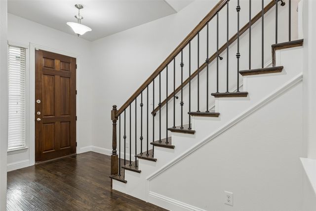 833 Rohan Drive, Richardson, TX 75081