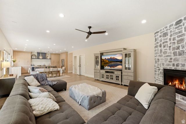 2303 W 900 N, Layton, UT 84041