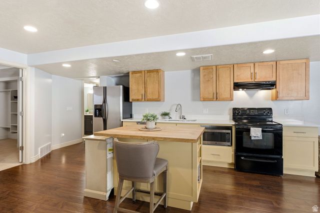 2303 W 900 N, Layton, UT 84041