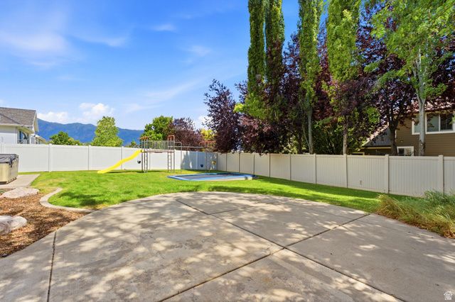 2303 W 900 N, Layton, UT 84041