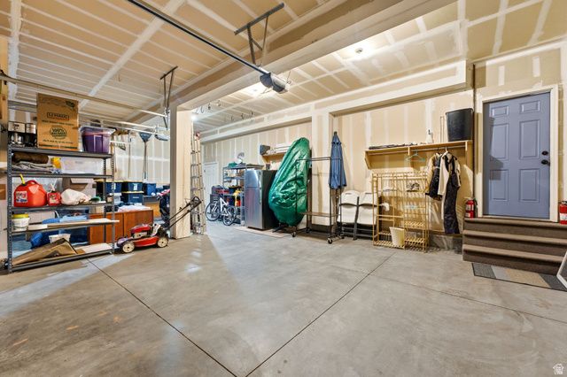 2303 W 900 N, Layton, UT 84041