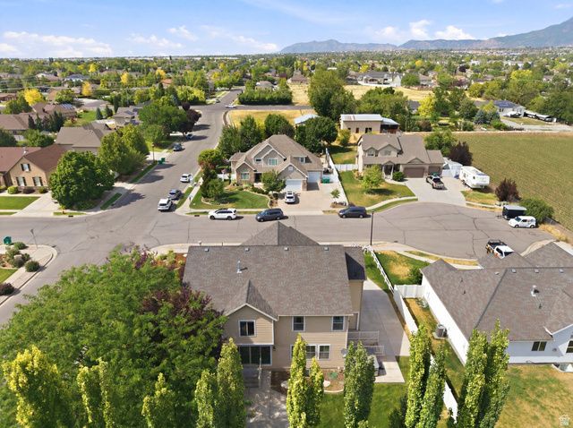 2303 W 900 N, Layton, UT 84041
