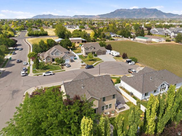 2303 W 900 N, Layton, UT 84041