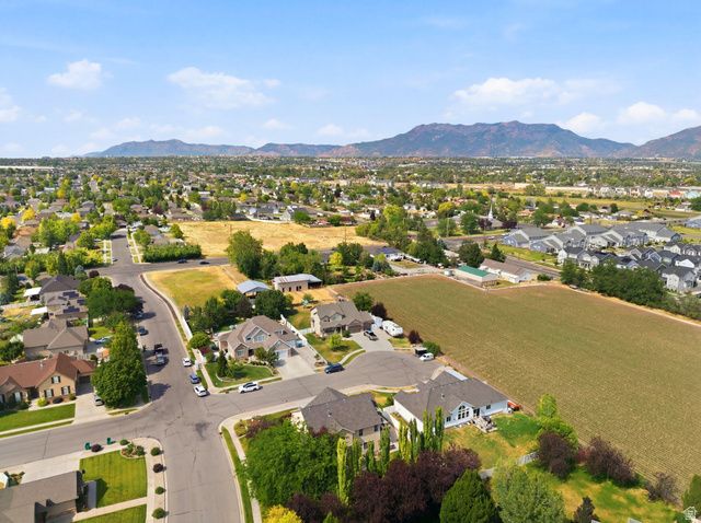 2303 W 900 N, Layton, UT 84041