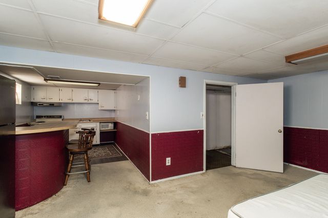 202 Claxon Drive, Florence, KY 41042