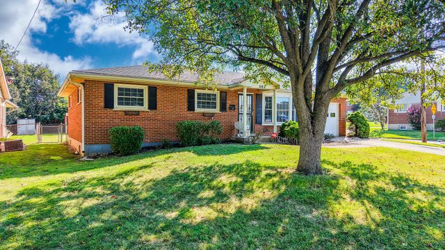202 Claxon Drive, Florence, KY 41042