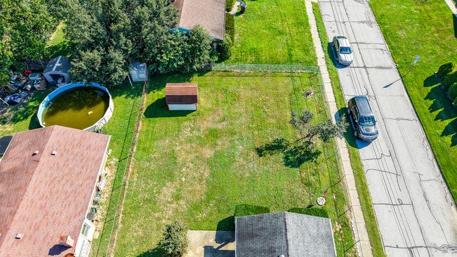 202 Claxon Drive, Florence, KY 41042