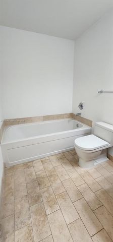 1111 SW 1st Ave 2124-N, Miami, FL 33130