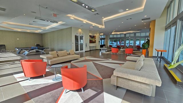 1111 SW 1st Ave 2124-N, Miami, FL 33130