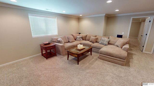 14913 Himebaugh Avenue, Omaha, NE 68116