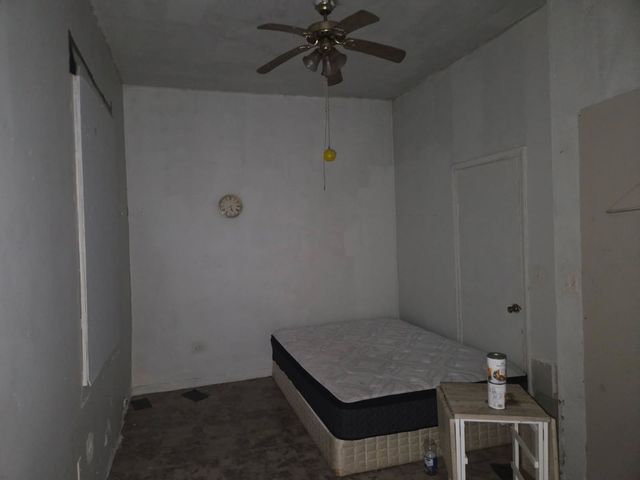 11234 S Indiana Avenue, Chicago, IL 60628