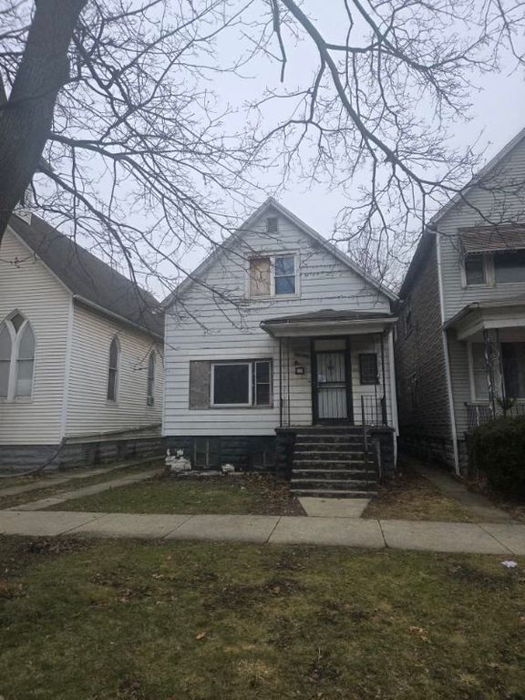 11234 S Indiana Avenue, Chicago, IL 60628