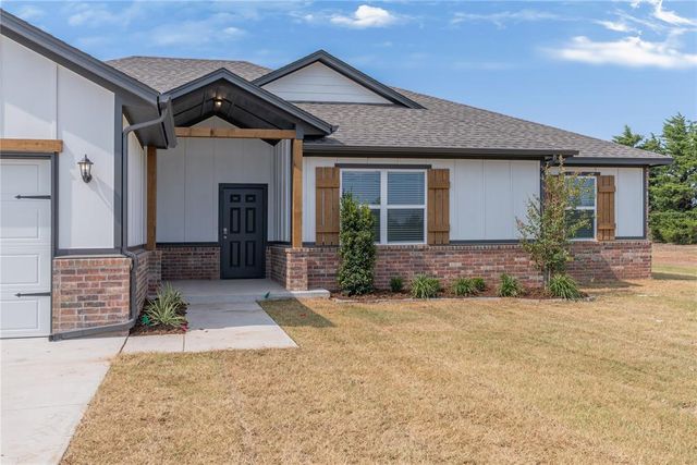 5690 Bluestem Avenue, Guthrie, OK 73044