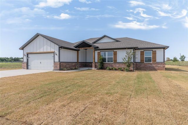 5690 Bluestem Avenue, Guthrie, OK 73044