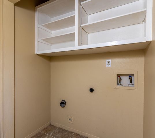 3528 Tyson Place NE C, Albuquerque, NM 87107