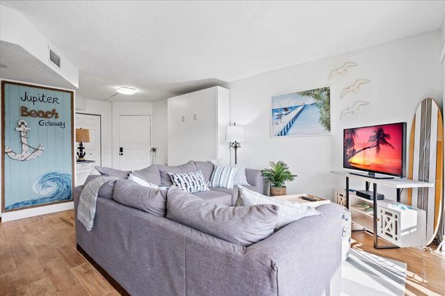 1605 S Us Highway 1 D404, Jupiter, FL 33477