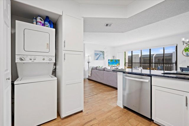 1605 S Us Highway 1 D404, Jupiter, FL 33477