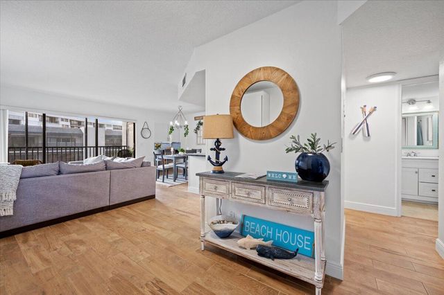 1605 S Us Highway 1 D404, Jupiter, FL 33477