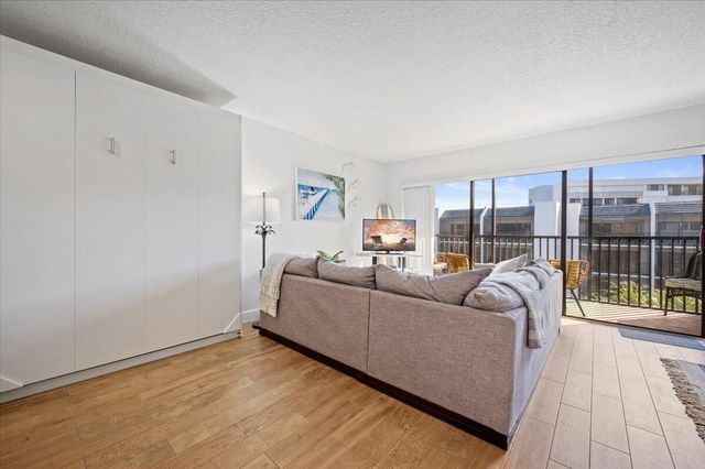 1605 S Us Highway 1 D404, Jupiter, FL 33477