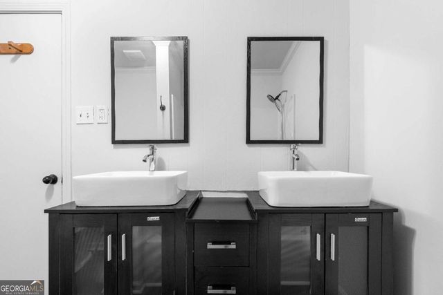 232 S Candler Street, Villa Rica, GA 30180