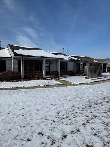 24064 Greenhill Road, Warren, MI 48091