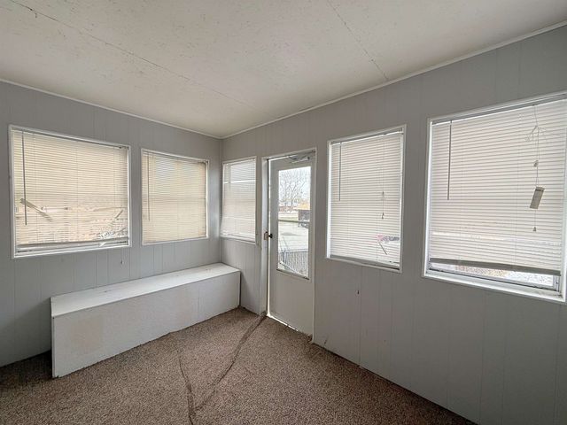 1841 Avenue Of The Cities Avenue, Moline, IL 61265