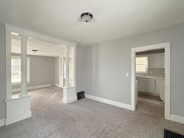 1841 Avenue Of The Cities Avenue, Moline, IL 61265