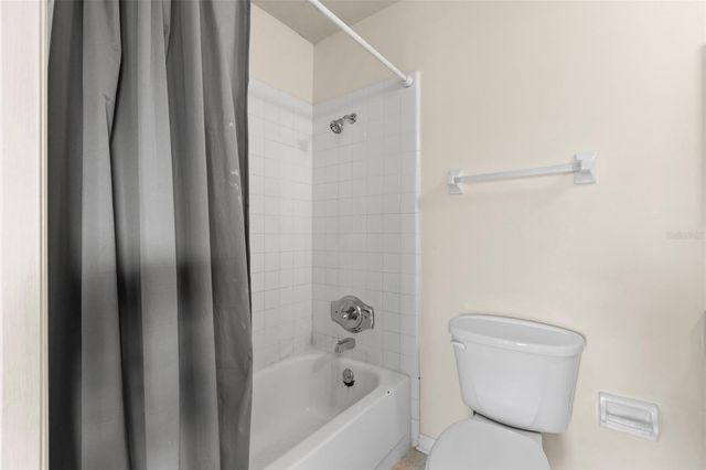 401 DE GRASSE PLACE 18, Sun City Center, FL 33573