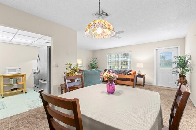 401 DE GRASSE PLACE 18, Sun City Center, FL 33573