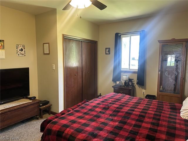 459 Elizabeth Pike, Mineral Wells, WV 26150