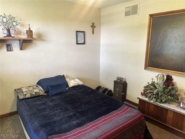 459 Elizabeth Pike, Mineral Wells, WV 26150