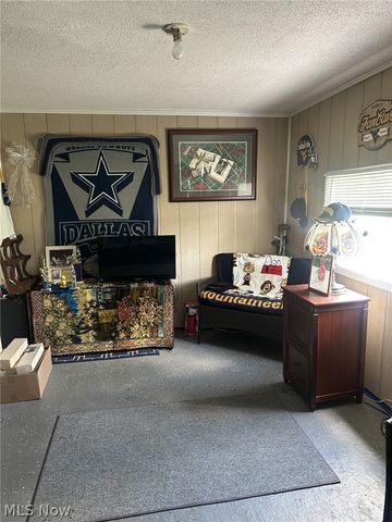 459 Elizabeth Pike, Mineral Wells, WV 26150