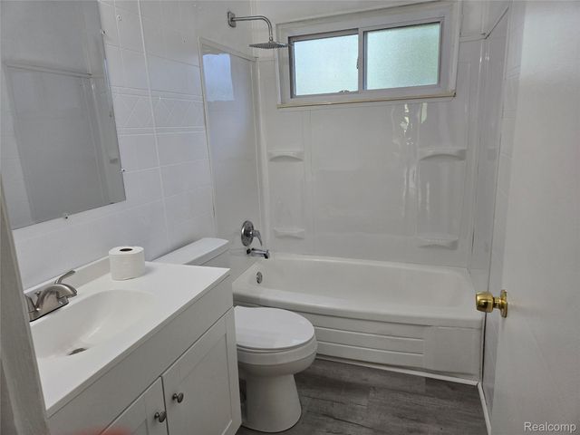 19813 INKSTER Road W, Livonia, MI 48152