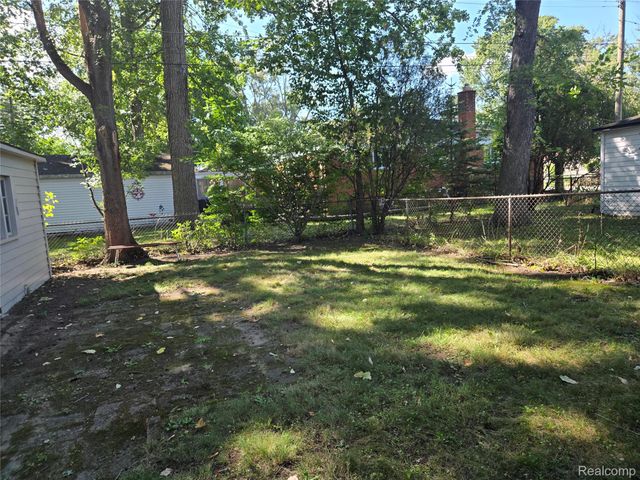 19813 INKSTER Road W, Livonia, MI 48152