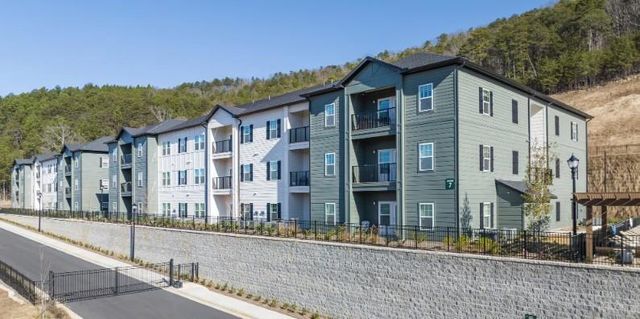 75 Overlook SE Parkway 324, Cartersville, GA 30121