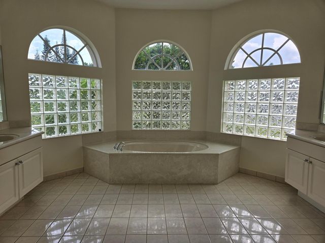 2926 E Fontana Court, Royal Palm Beach, FL 33411