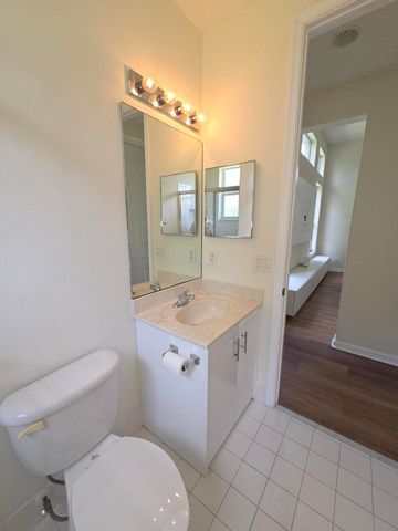 2926 E Fontana Court, Royal Palm Beach, FL 33411