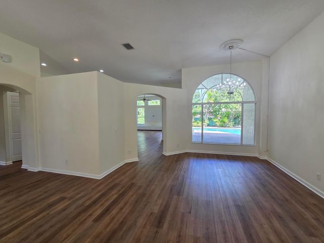 2926 E Fontana Court, Royal Palm Beach, FL 33411