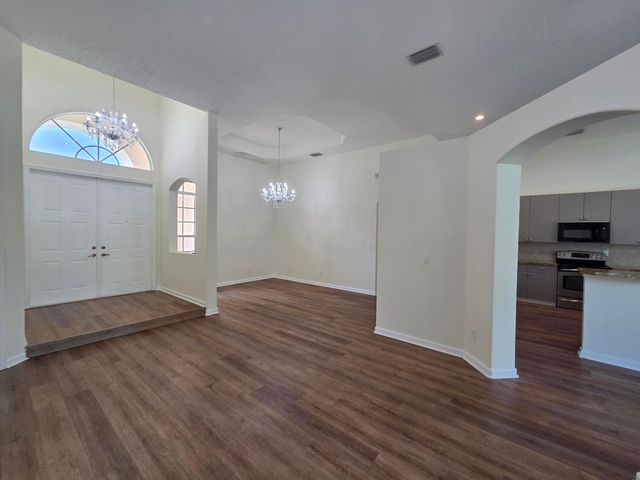 2926 E Fontana Court, Royal Palm Beach, FL 33411
