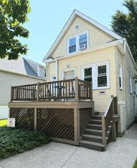 1123 S East Avenue 2, Oak Park, IL 60304